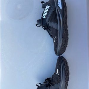 Brand new puma shoes